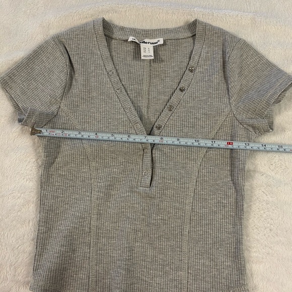 Charlotte Russe 3 Piece Bundle Apparel Tops Red Sz M Gray Sz S,Black Sz S y2k - Picture 5 of 10